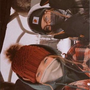 Meet your Posher, Avery